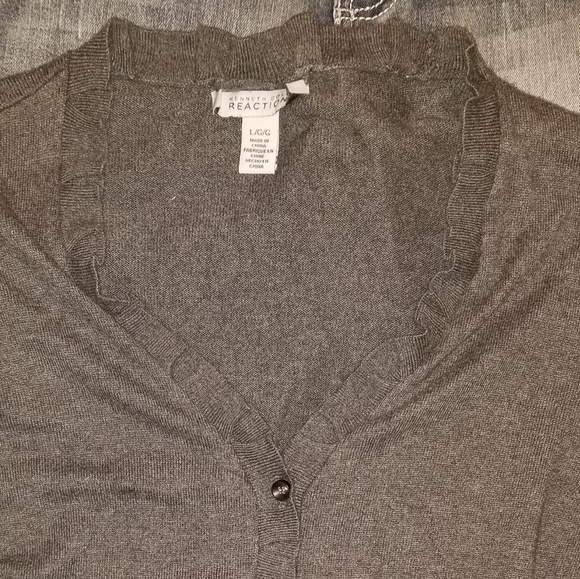 Nwot "OUTFIT"never worn.L Sweater&Jeans run big - Picture 4 of 6
